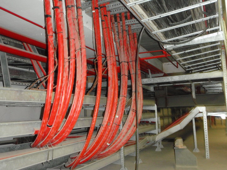 BATERIA DE CONDENSADORES PLANTA TERMOELECTRICA